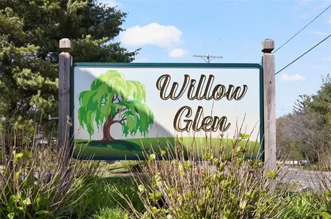 1 Willow Glen Circle Warwick RI 02889
