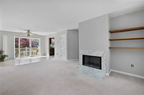1 Willow Glen Circle Warwick RI 02889