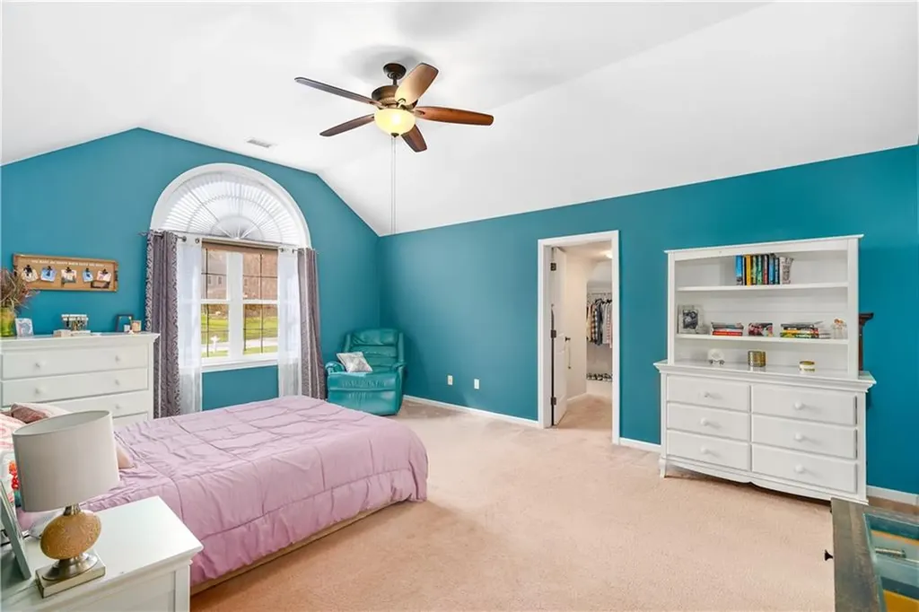 435 Cottrell Road Tiverton RI 02878