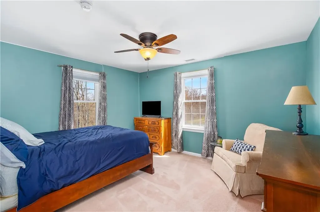 435 Cottrell Road Tiverton RI 02878
