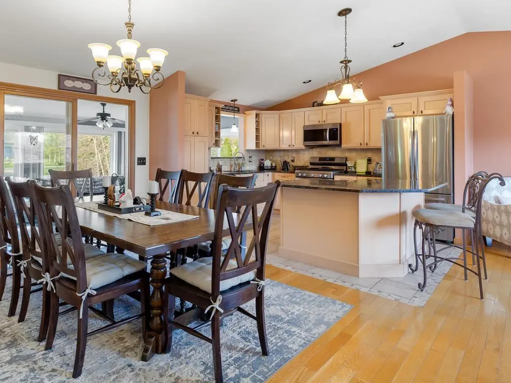 4 Sprague Circle Johnston RI 02919