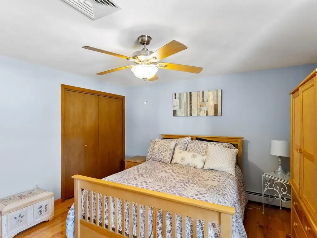 4 Sprague Circle Johnston RI 02919