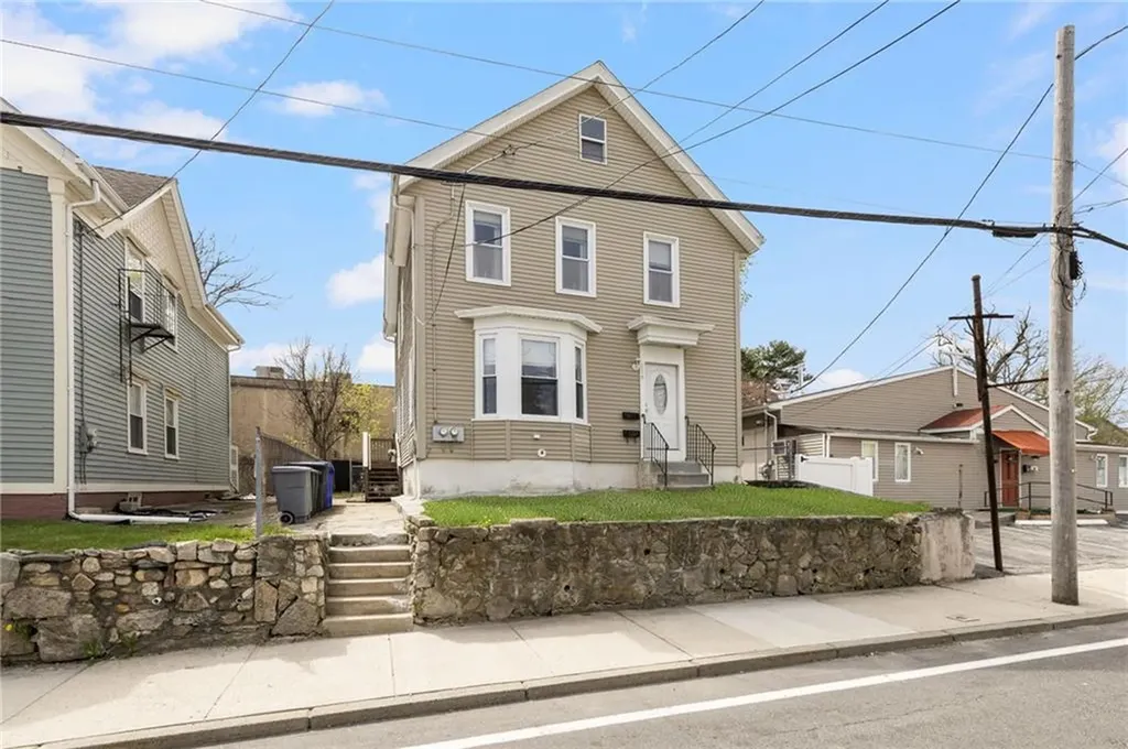 228 Woonasquatucket Avenue North Providence RI 02911