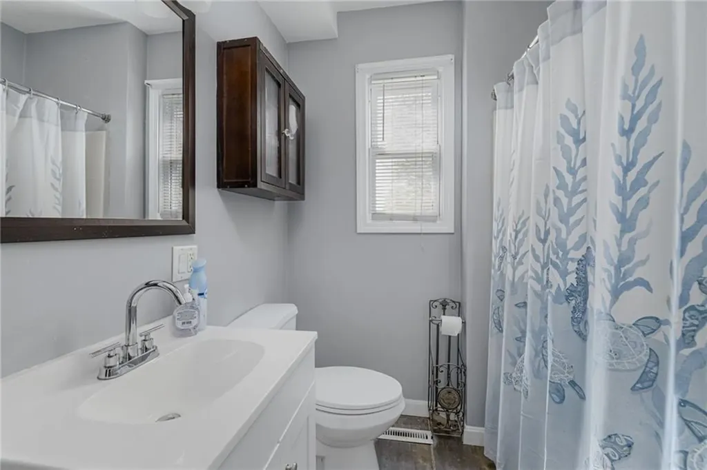 228 Woonasquatucket Avenue North Providence RI 02911