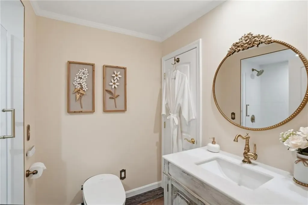 75 Oak Dell Circle East Greenwich RI 02818