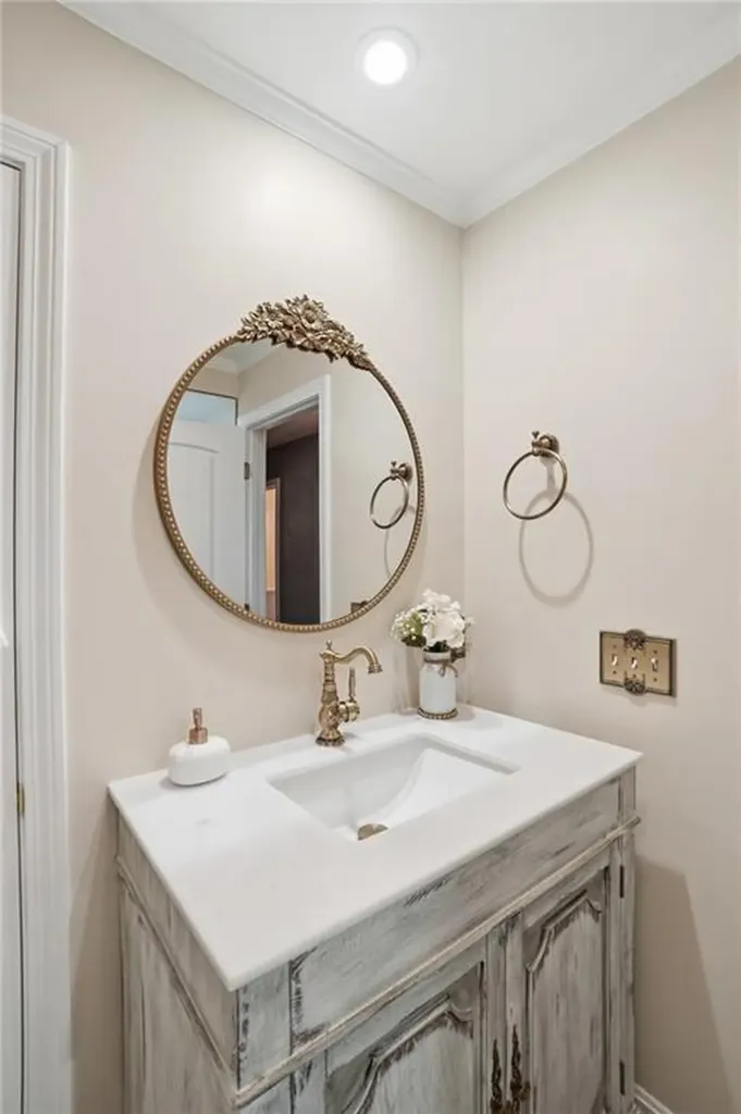 75 Oak Dell Circle East Greenwich RI 02818