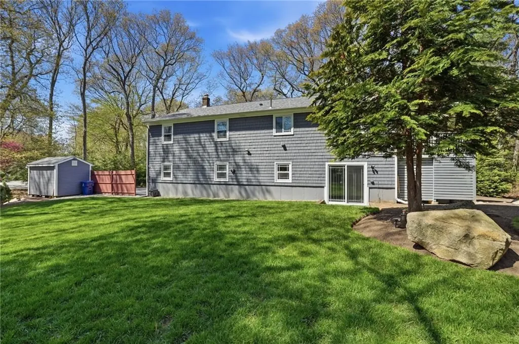 75 Oak Dell Circle East Greenwich RI 02818
