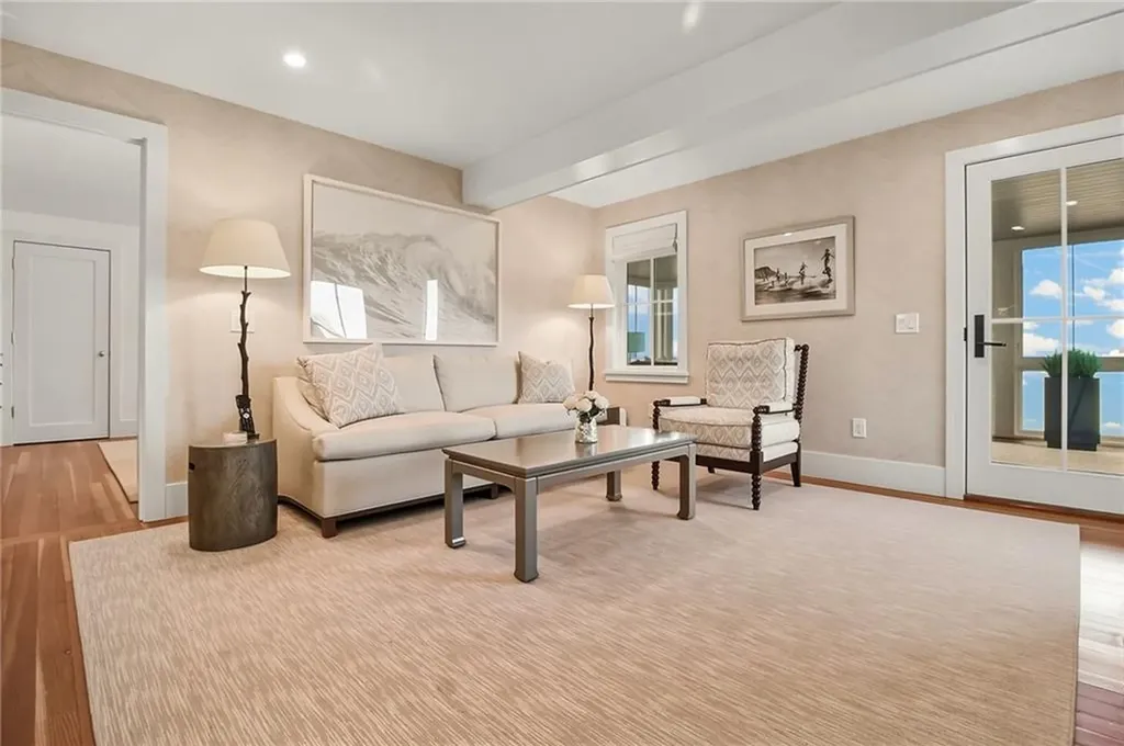 111 Avondale Road Westerly RI 02891