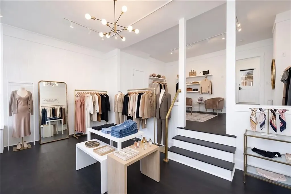 138 Spring Street Newport RI 02840