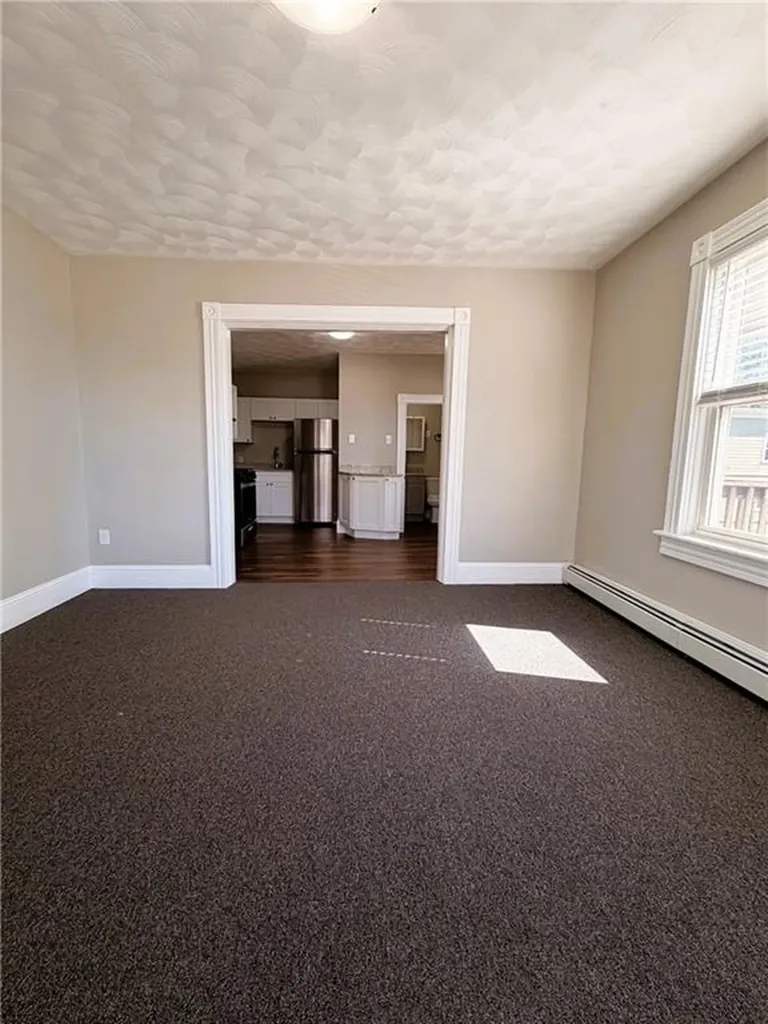 528 Privilege Street Woonsocket RI 02895