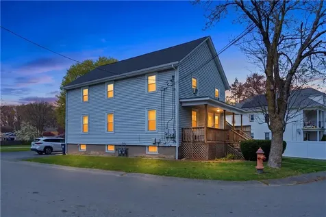 131 Roma Street East Providence RI 02914
