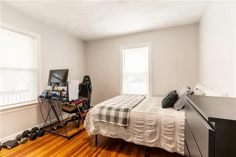 131 Roma Street East Providence RI 02914