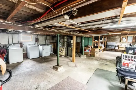 131 Roma Street East Providence RI 02914