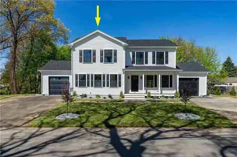 83 Cadora Avenue Warwick RI 02886