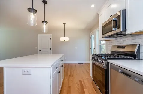 83 Cadora Avenue Warwick RI 02886