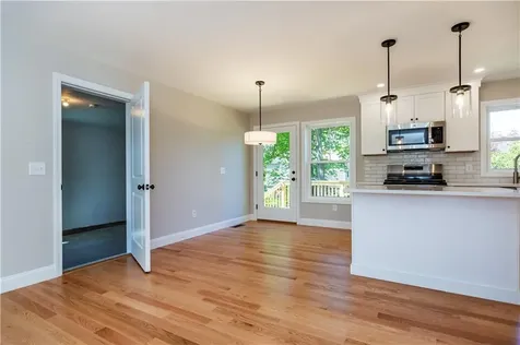 83 Cadora Avenue Warwick RI 02886