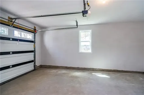 83 Cadora Avenue Warwick RI 02886