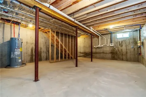 83 Cadora Avenue Warwick RI 02886