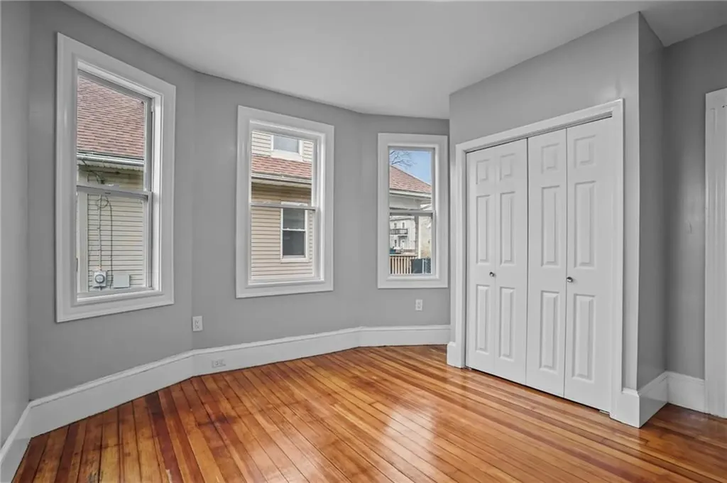 141 Briggs Street Providence RI 02905