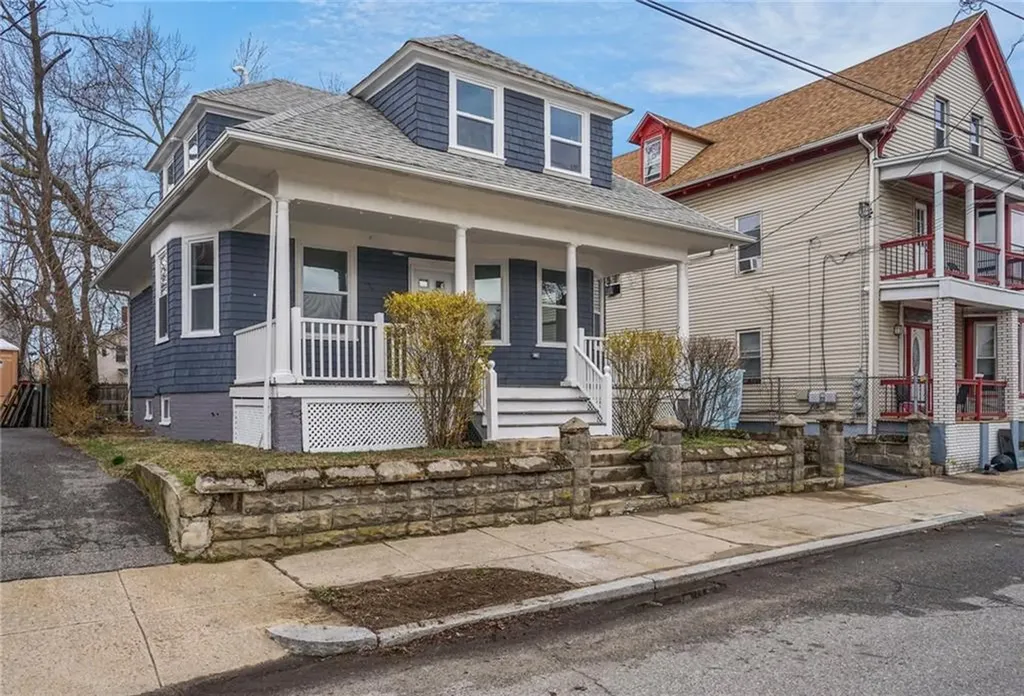 141 Briggs Street Providence RI 02905