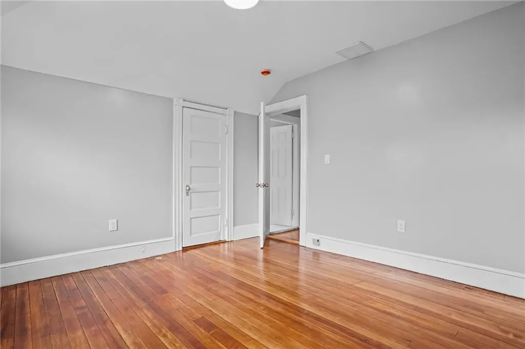 141 Briggs Street Providence RI 02905