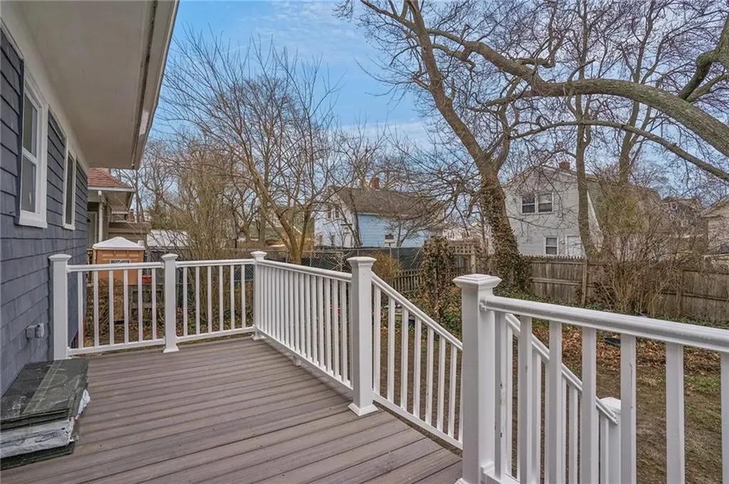 141 Briggs Street Providence RI 02905