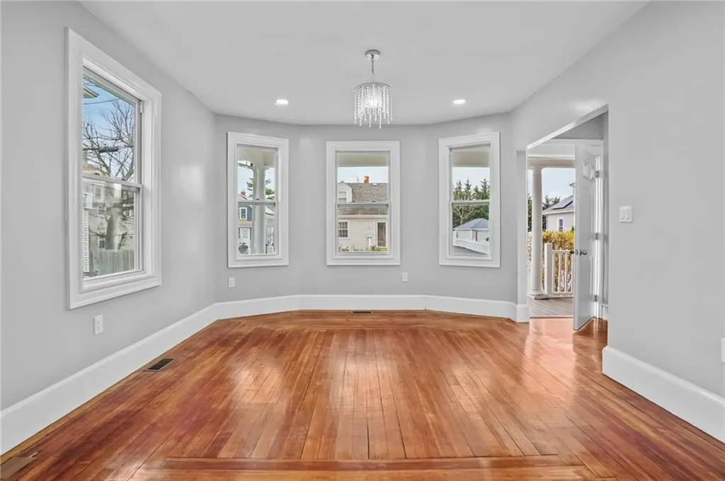 141 Briggs Street Providence RI 02905