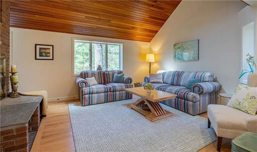 282 Byron Randall Road Scituate RI 02857