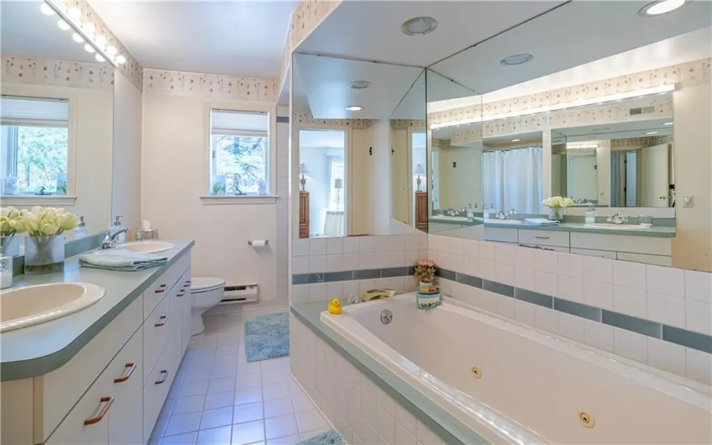282 Byron Randall Road Scituate RI 02857