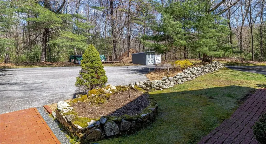 282 Byron Randall Road Scituate RI 02857
