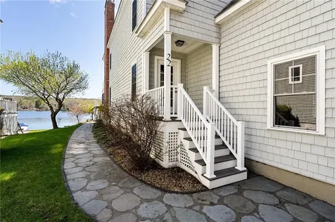 22 Pattison Road Webster MA 01570