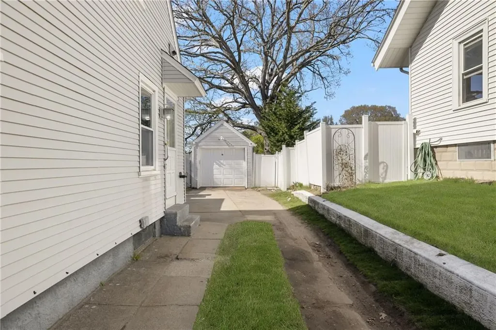 131 Blackamore Avenue Cranston RI 02910