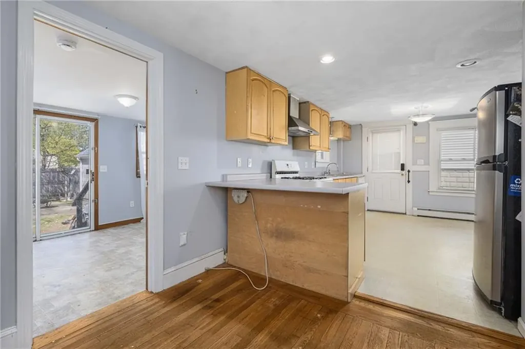 131 Blackamore Avenue Cranston RI 02910