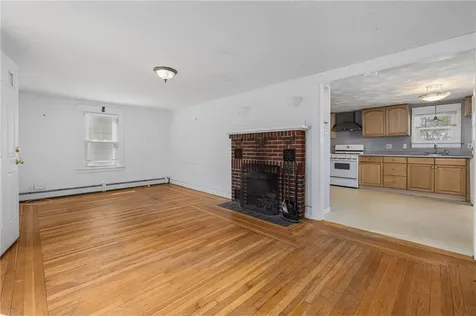 131 Blackamore Avenue Cranston RI 02910
