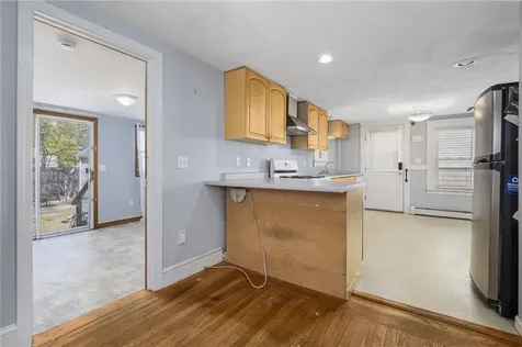 131 Blackamore Avenue Cranston RI 02910