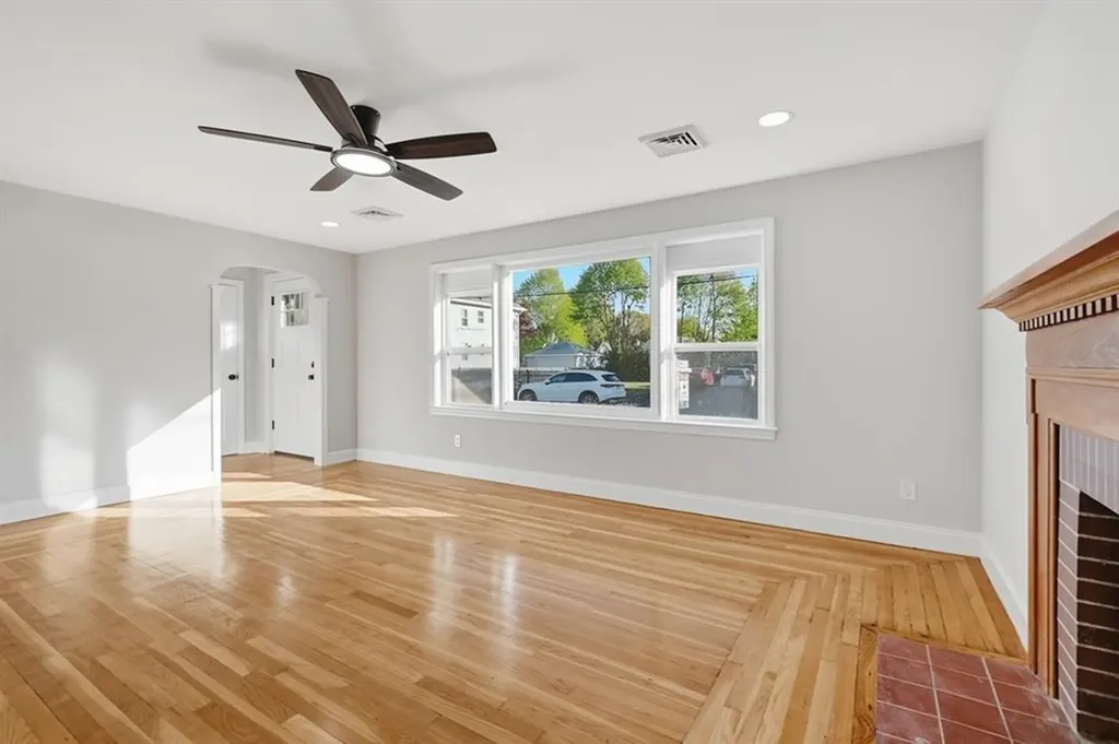 73 Tucker Street Lincoln RI 02865
