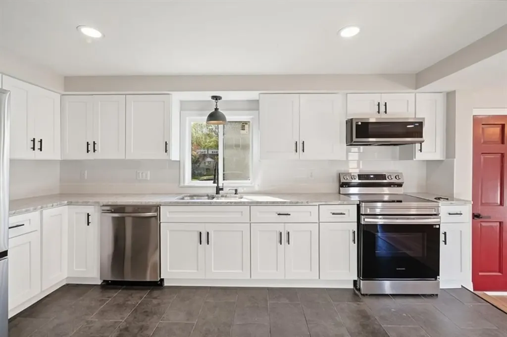 73 Tucker Street Lincoln RI 02865