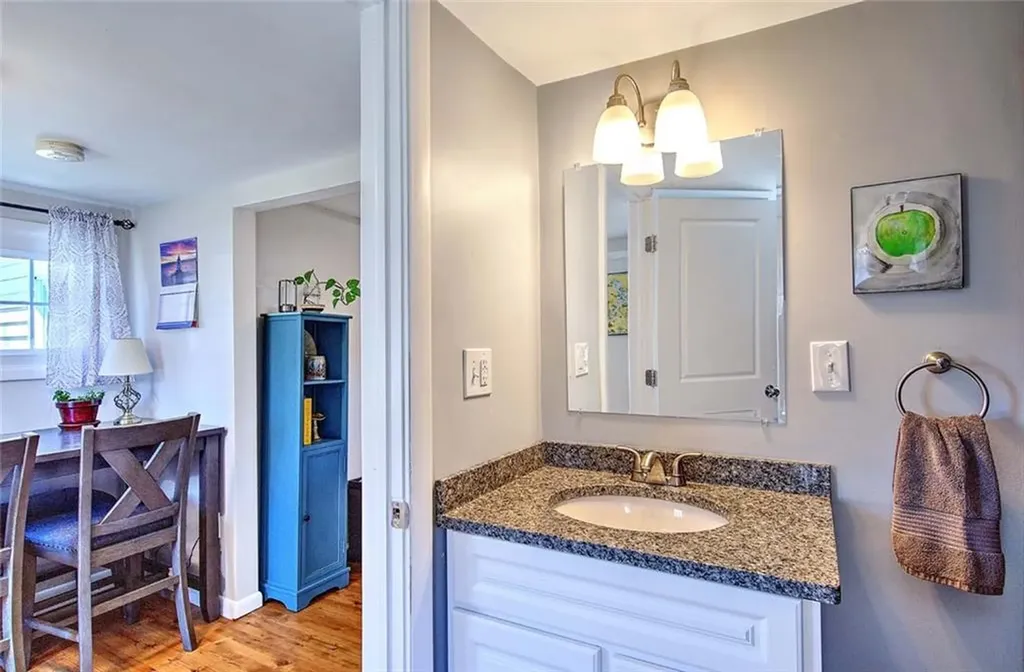 40 Northup Street Warwick RI 02889