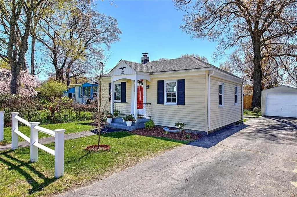 40 Northup Street Warwick RI 02889