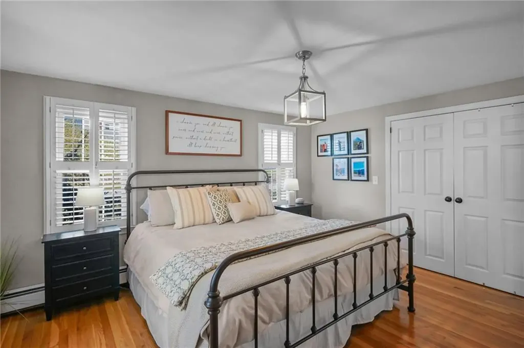 38 Angela Avenue Cranston RI 02921