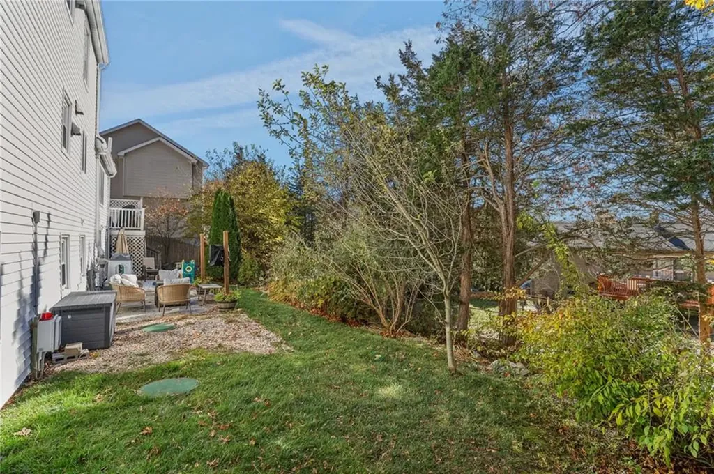38 Angela Avenue Cranston RI 02921