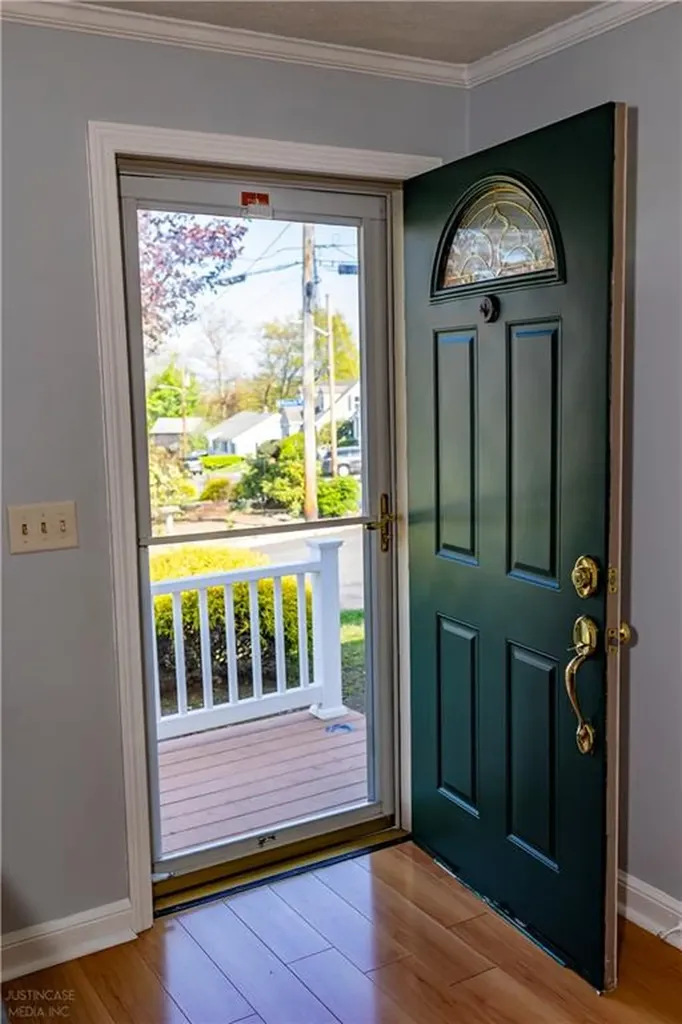 7 Plymouth Road North Providence RI 02904