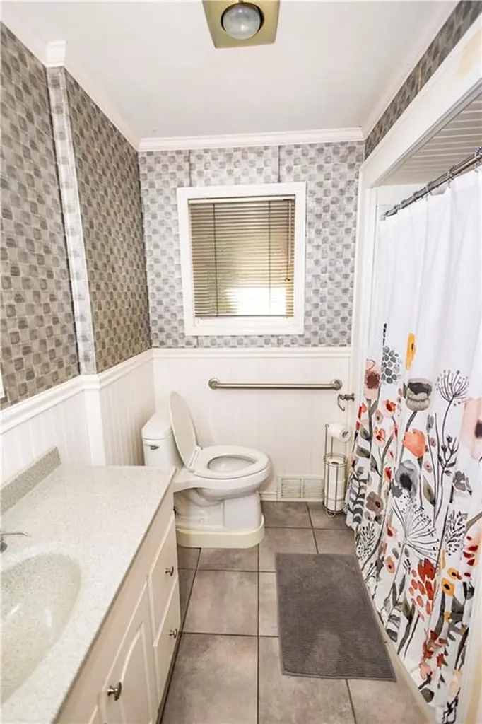 7 Plymouth Road North Providence RI 02904