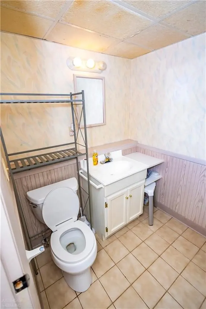7 Plymouth Road North Providence RI 02904