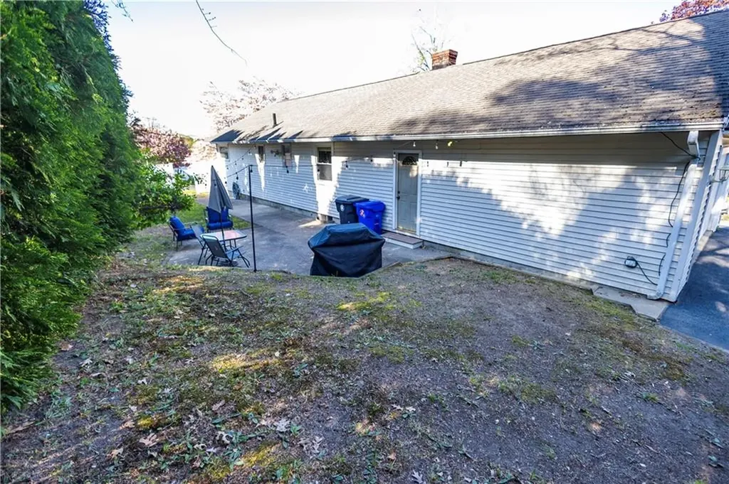 7 Plymouth Road North Providence RI 02904
