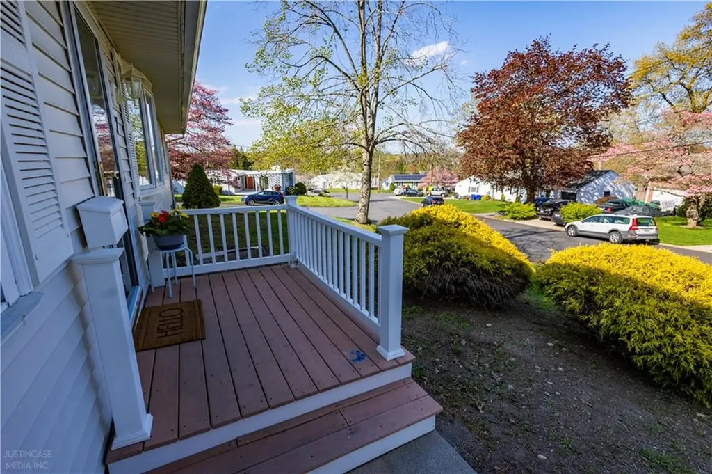 7 Plymouth Road North Providence RI 02904