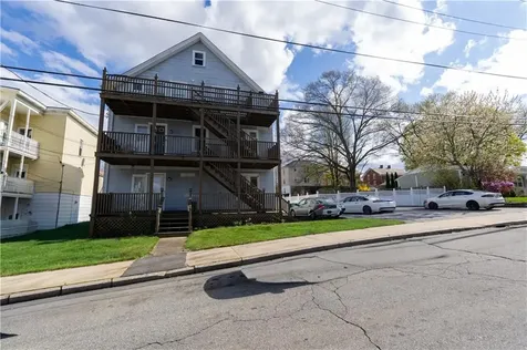 43 Rivulet Street Woonsocket RI 02895