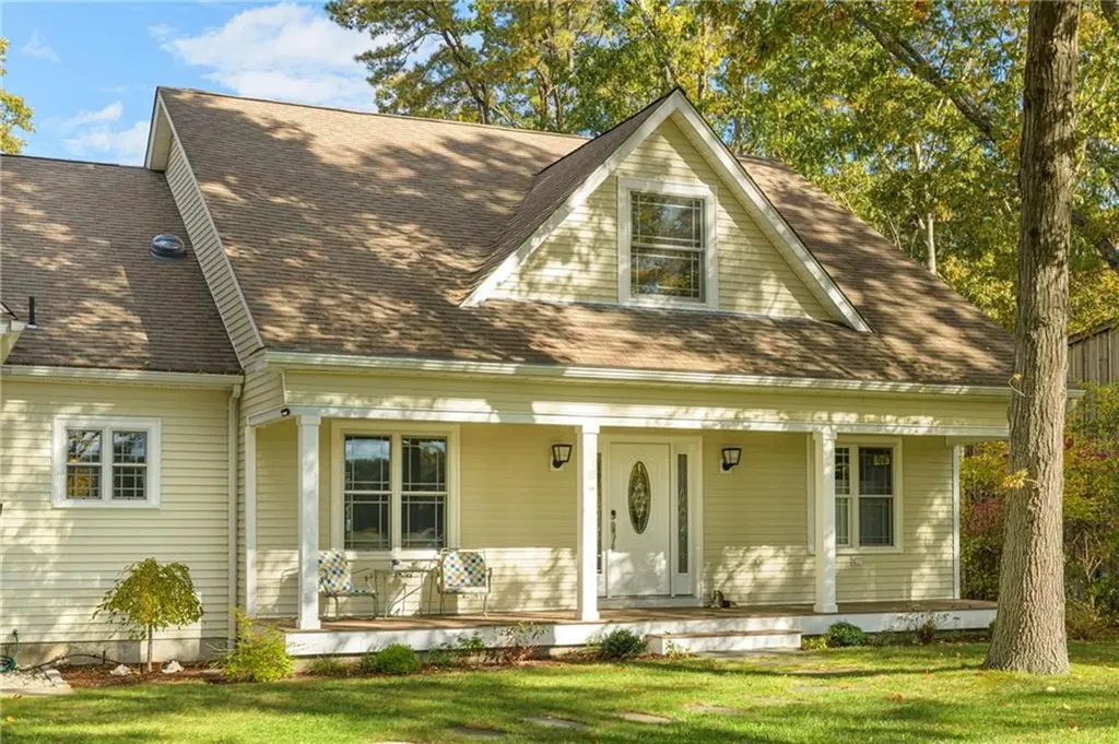 3 Haines Park Road Barrington RI 02806