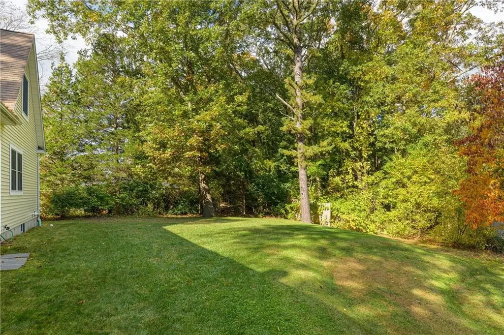 3 Haines Park Road Barrington RI 02806