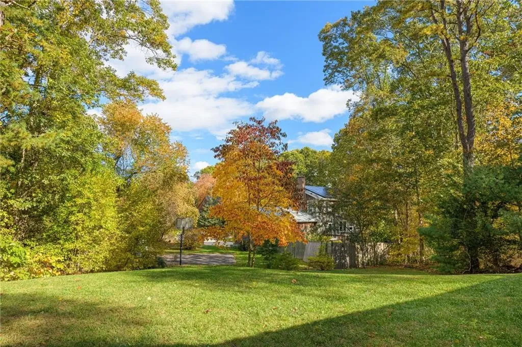 3 Haines Park Road Barrington RI 02806
